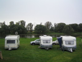 Camping an der Elbe
